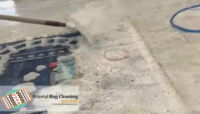 Expert Antique Rug Cleaning